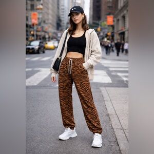 Mid rise Tiger Print Jogger Pants in Brown